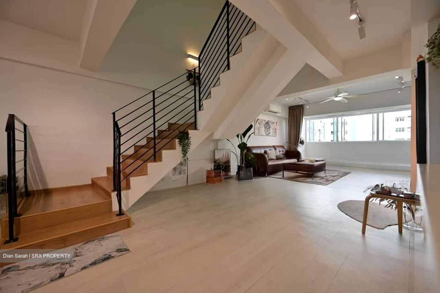 Blk 337 Jurong East Avenue 1 (Jurong East), HDB Executive #595760621